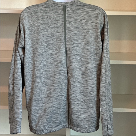Nike Big Boys Comfort Dri-fit Fleece Training Top - Picture 6 of 8